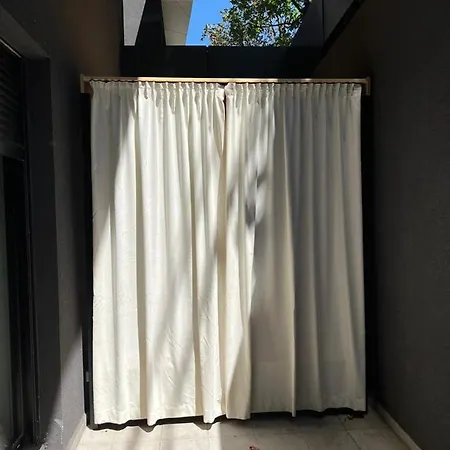 Bounce Apartment *
